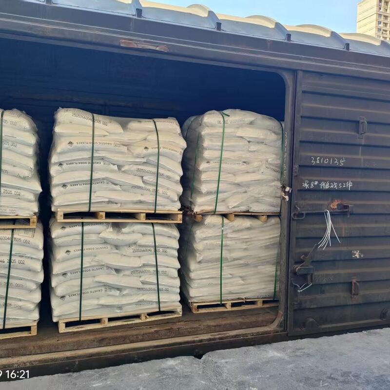 화학 산업의 첨단 연구 개발을 촉진하는 혁신적인 화학 중간 화합물